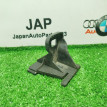 Кронштейн передний левый Audi Q3 2012 Audi Q3