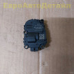 Моторчик заслонки печки Range Rover L460 / L461 Land Rover Range Rover оригинальный номер 568123496