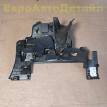 Накладка торпедо нижняя VW Touareg 3 (CR7) 2024г Volkswagen Touareg оригинальный номер 761863081E