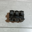 Кнопка стеклоподъемника Toyota Prius оригинальный номер 8403047010