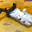 Площадка аккумулятора Chevrolet Captiva I (2006—2011) Chevrolet Captiva оригинальный номер 95473437