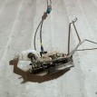 Замок двери передней левой Mitsubishi Dingo 
