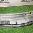 Решетка под лобовое стекло Toyota Yaris оригинальный номер 55781-0D220, 55782-0D150, 55783-0D130