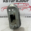 Кронштейн усилителя бампера правый Toyota Yaris 2 Toyota Yaris оригинальный номер 570140D010