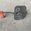 Крюк замка капота Volkswagen Polo 6R0823186C Volkswagen Polo оригинальный номер 6R0823186C