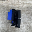 Кнопка центрального замка  VW Touareg NF левая Volkswagen Touareg оригинальный номер 7p6962125a