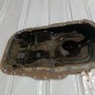 Поддон масляный двигателя Mitsubishi i оригинальный номер MD322857