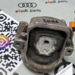 Подушка крепления двигателя Audi S4 B8 рестайлинг (2011—2015) Audi S4 оригинальный номер 8R0199381