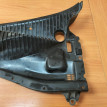 Решетка под лобовое стекло (жабо) Toyota Carina E Toyota Carina оригинальный номер 5570920060