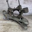 Кулак поворотный задний левый Volkswagen Touareg Volkswagen Touareg оригинальный номер 7p505435b