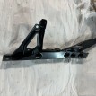 Кронштейн замка капота Toyota Land Cruiser 200 Рестайлинг 2  оригинальный номер 53209-60170