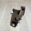 Кронштейн двигателя правый Suzuki Grand Vitara 