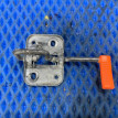Замок капота Volkswagen Polo 5 Volkswagen Polo оригинальный номер 6R0823186C