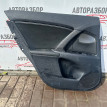 Обшивка задней левой двери Toyota Avensis T270 Toyota Avensis оригинальный номер 6764005B60C1
