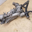 Название детали Корпус термостата Модель Hyundai ix35 Hyundai ix35 оригинальный номер 256102F010