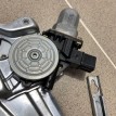 Стеклоподъемник задний правый Honda Life 2004 г Honda Life 