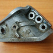 Кронштейн опоры двигателя правый Mitsubishi Mitsubishi i оригинальный номер MR961111