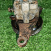 Насос гидроусилителя Mazda 626 GE 2.0 1992-1997 Mazda 2 оригинальный номер GA2A32650G