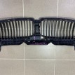 Решетка радиатора BMW 760LI 2004 г BMW 7er оригинальный номер 51137145738