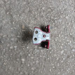 Петля задняя правая верхняя Mitsubishi Lancer 9 Mitsubishi i оригинальный номер MR313666