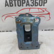 Кронштейн лонжерона правый Hyundai I30 FD Hyundai i30 оригинальный номер 647201H010