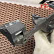 Кронштейн проводки BMW 3er оригинальный номер 12 52 7 640 246, 12 52 7 640 246, 12527640246, 7640246, 12 52 7 628 037, 12527628037, 7628037, 12 52 7 605 923, 12527605923, 7605923