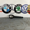 Крюк буксировочный Volkswagen Passat 2012 Volkswagen Passat