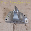 Кронштейн двигателя Range Rover L460 / L461 Land Rover Range Rover оригинальный номер LR151999