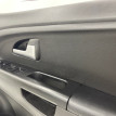 Обшивка двери передняя правая Kia Venga YN G4FA Kia Venga