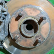 Кулак поворотный передний левый Ford Focus оригинальный номер 1078999