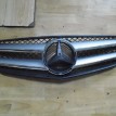 Решетка радиатора Mercedes C204 купэ 2013 Mercedes-Benz C-klasse оригинальный номер A2048802183