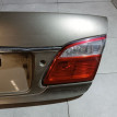 Крышка багажника Nissan Cefiro оригинальный номер H43002Y0CM