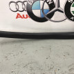 Уплотнение капота переднее правое Mercedes-Benz Mercedes-Benz E-klasse 
