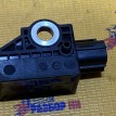 Датчик удара SRS боковой Honda CR-V 3 RE Honda CR-V оригинальный номер 77970SWAE11