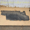 Защита днища боковая Land Rover Defender 2 (L663) Land Rover Defender оригинальный номер LR153683