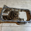 Поддон двигателя Nissan Bluebird оригинальный номер 1111053J11