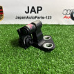 Петля двери задняя левая Volkswagen Passat 2012 Volkswagen Passat