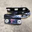 Крепление капота правое A2518800428 Mercedes-Benz M-Class 2005 W164 272.967 Mercedes-Benz M-klasse оригинальный номер A2518800428