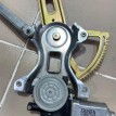 Стеклоподъемник передний левый Toyota Will Cypha Toyota WiLL Cypha оригинальный номер 8572052110