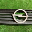 Решетка радиатора Opel Astra 