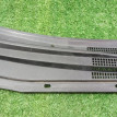 Решетка под лобовое стекло (жабо) Mitsubishi Mitsubishi i оригинальный номер MR971425