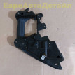 Кронштейн накладки торпедо Land Rover Defender 2 Land Rover Defender оригинальный номер LR146349