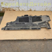 Защита днища боковая Land Rover Defender 2 (L663) Land Rover Defender оригинальный номер LR153683