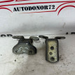 Петли задней левой двери Toyota Yaris 2005-2011 Toyota Avensis оригинальный номер 6876005020