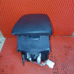 Подлокотник Mazda 3BL Mazda 2 оригинальный номер BBM464420K02