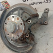 Кулак поворотный задний левый Volkswagen Touran Volkswagen Touran 