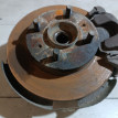 Кулак поворотный передний правый Nissan Pulsar оригинальный номер 4001460Y00