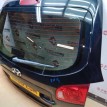 Название детали Дверь багажника Модель Hyundai Santa Fe CM Hyundai Santa Fe  оригинальный номер 73700-2B030