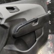 Обшивка двери передняя правая Шевроле Авео Т300 Chevrolet Aveo оригинальный номер 94540815