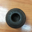 Подушка (опора) радиатора Volkswagen Passat B5 Volkswagen Passat оригинальный номер 8D0121275